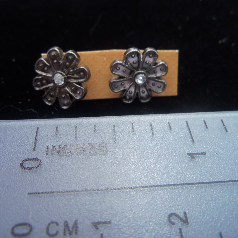 Flower With Crystal Pierced Earrings